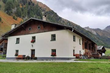 Agriturismo für 8 Personen, mit Garten in Tux