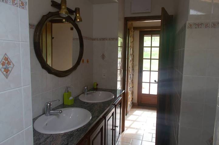 Location de vacances pour 5 personnes, avec jardin et terrasse à Saint-Jean-Pied-de-Port - 4