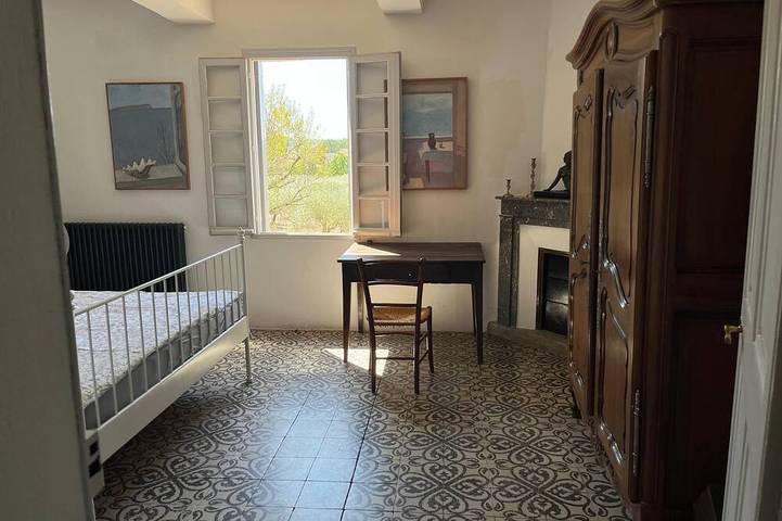 Gîte pour 8 personnes, avec Jardin à Saint-Quentin-la-Poterie - 4