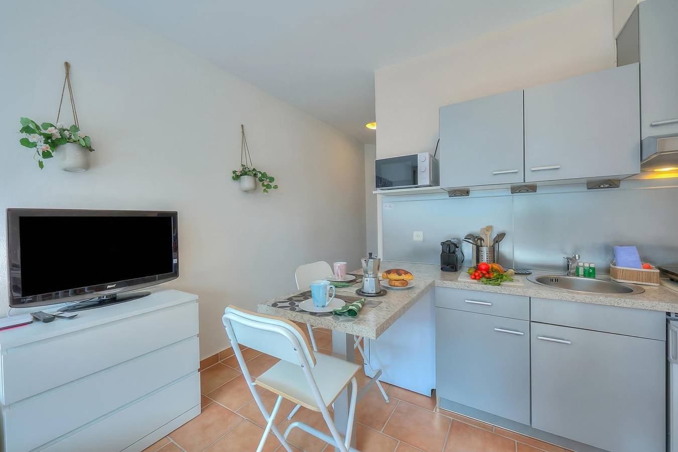 Ganze Wohnung, Gelsomino Apt. 5 Front Lake in Lugano, Luganersee