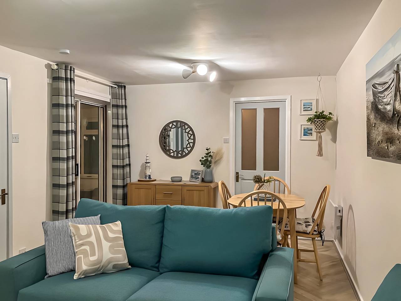 Rosanna Cottage in Beadnell, Benthall