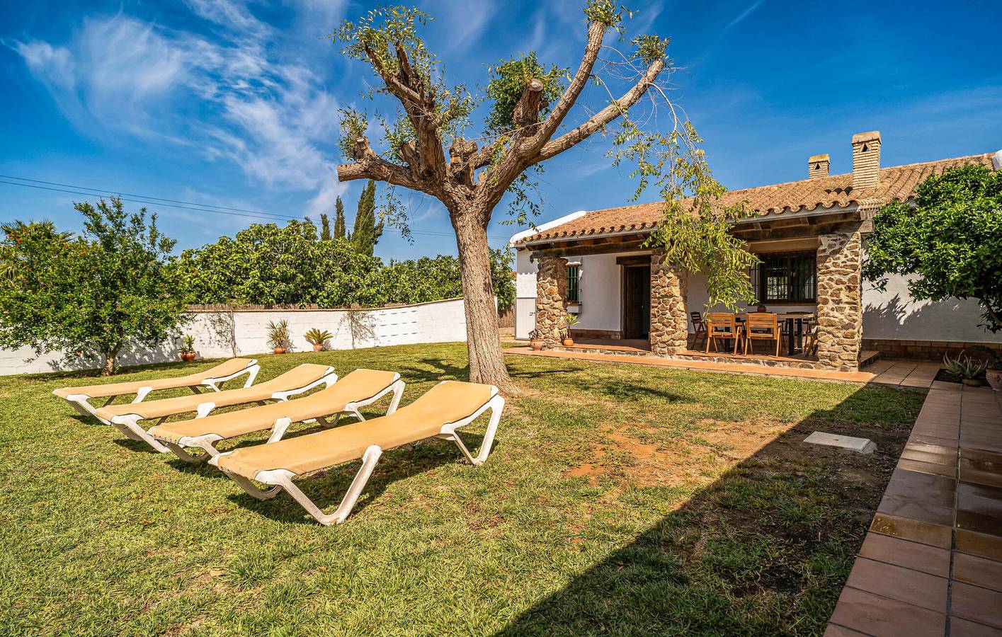 120m² Appartement met TV, Zwembad & Parkeerplaats bij Cala El Aspero in Conil de la Frontera, Costa de la Luz