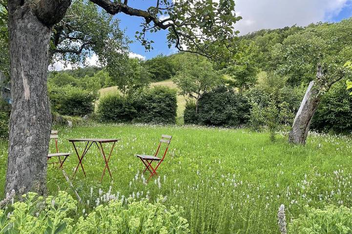 Ganze Wohnung, Rose Cottage in the romantic Taubertal in Adelshofen, Taubertal