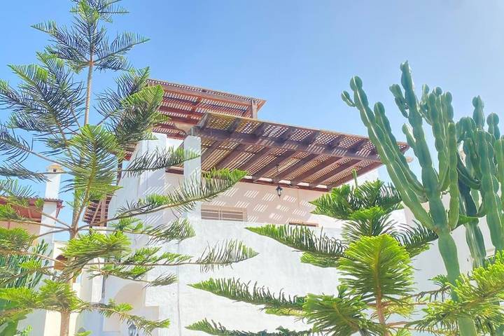 Maison de vacances pour 6 personnes, avec jardin et piscine ainsi que vue et balcon