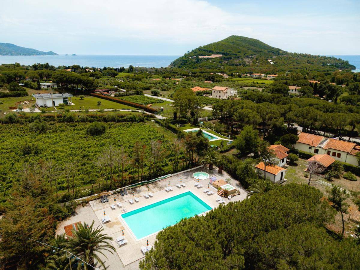 Glamping at Elba in Lacona, Capoliveri