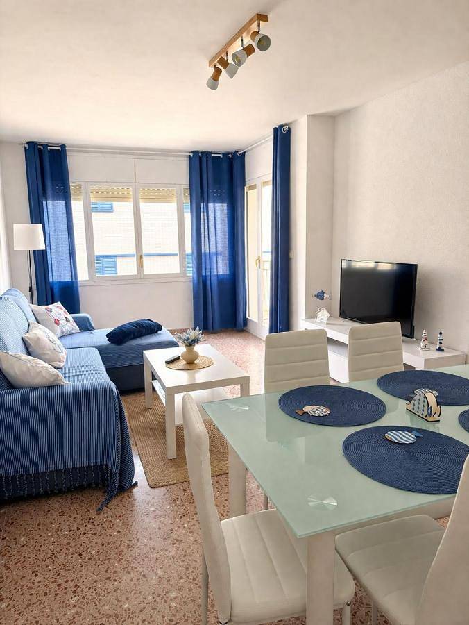Apartamento de vacaciones para 5 personas, con balcón y vistas - 1