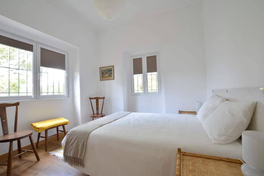 Vivenda Nirvana 5 min from the beach in Praia da Cresmina, Cascais e Estoril