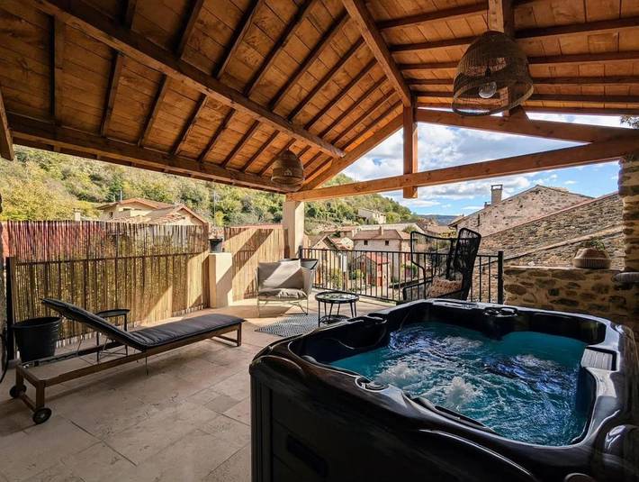 Maison de vacances pour 6 personnes, avec Jacuzzi ainsi que Terrasse et Vue