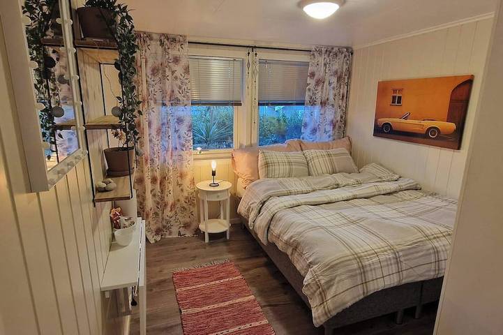 Gemütliches Zimmer bei Hilde & Tuti in Nærøy