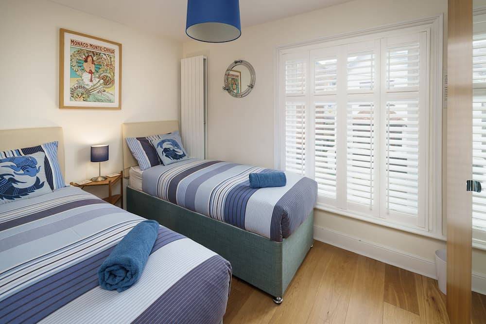 Cycling & Walking Haven - Zentrales Cowes Cottage mit sonnigem Grill und 2 Bädern in Cowes, Isle of Wight