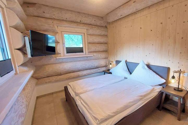 Chalet für 8 Personen, mit Whirlpool und Balkon im Hunsrück - 4