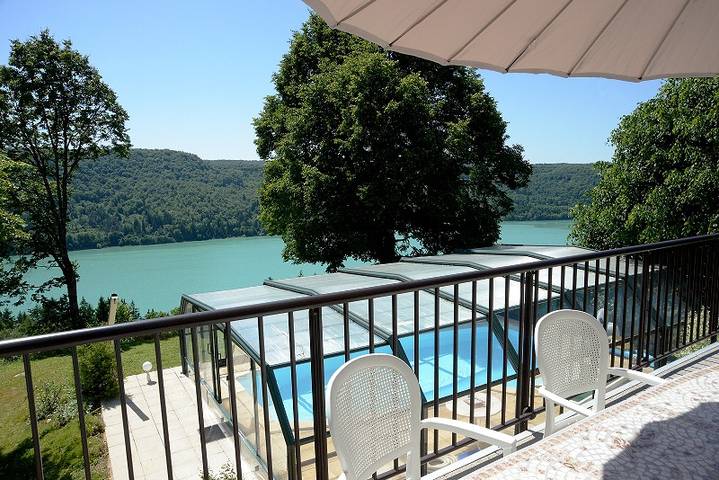Le chalet du Lac in Maisod, Lac de Vouglans