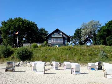 Ferienwohnung für 5 Personen, mit Balkon und Garten sowie Ausblick und Seeblick, kinderfreundlich in Kölpinsee