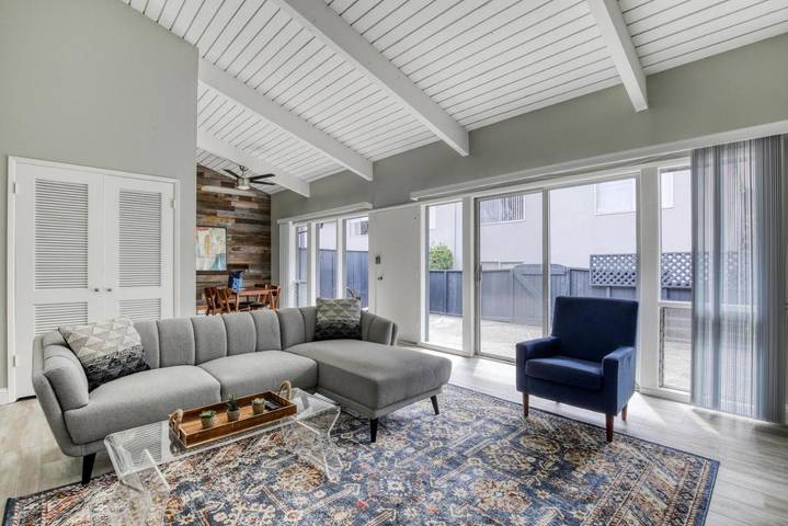 Appartement de vacances pour 4 personnes, avec balcon, animaux acceptés