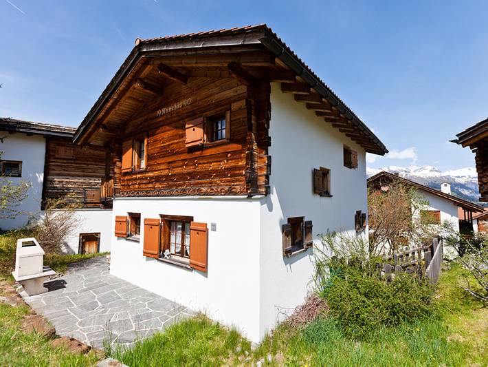 Ganze Ferienwohnung, Ferienhaus Annahüs, Obersaxen-Misanenga - 5 Zimmer Ferienhaus für max. 5 Pers. in Obersaxen, Obersaxen-Mundaun