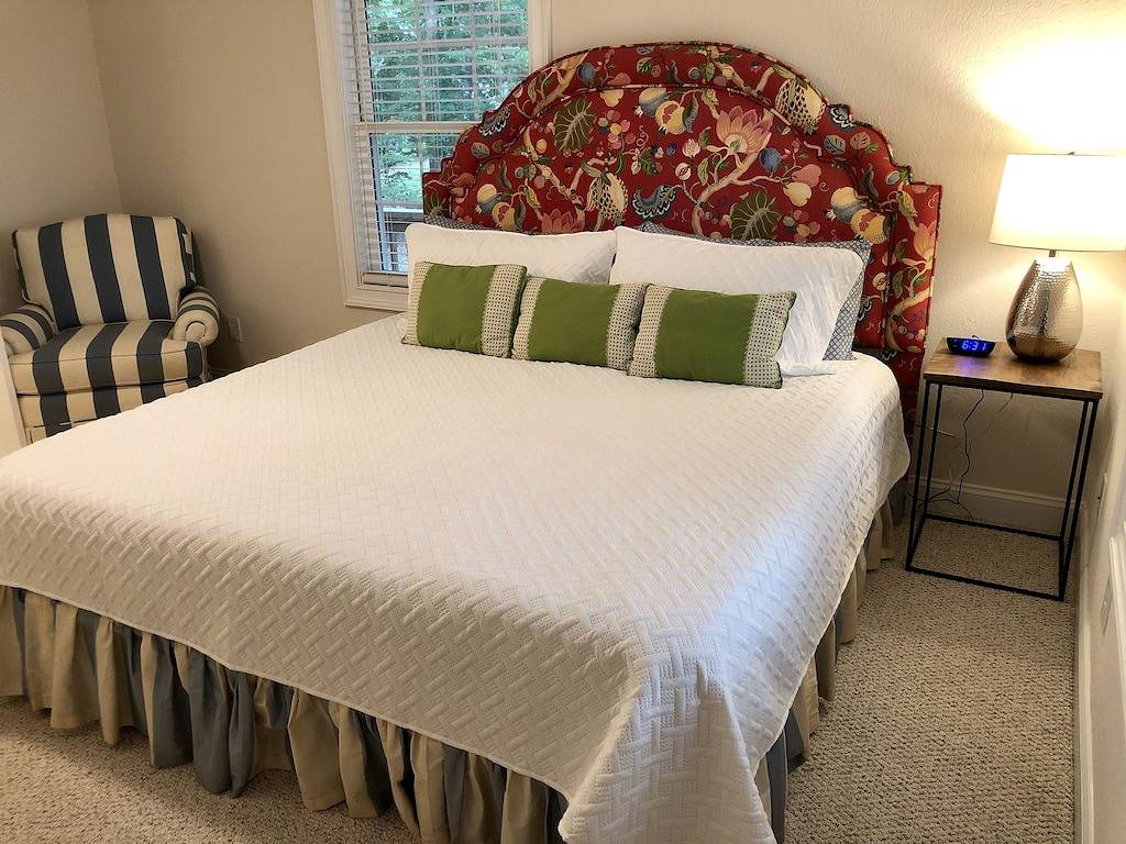 Entspannender Kurzurlaub am Lake Gaston (zwei separate Wohnbereiche für 9 Personen) in Lake Gaston