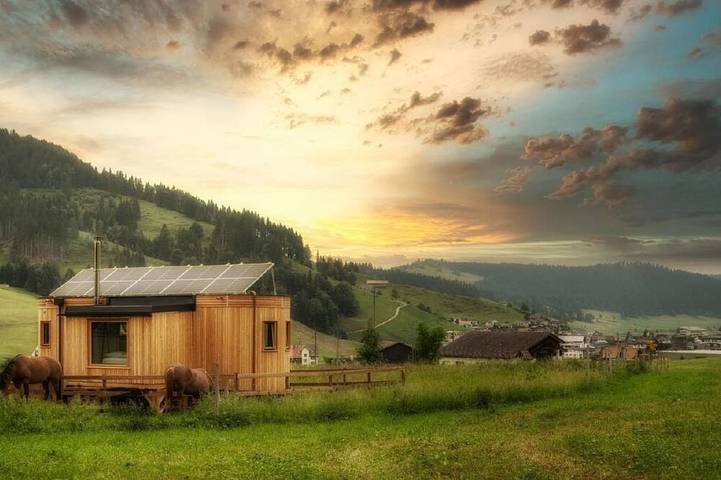 Ferienhaus für 3 Personen, mit Pool und Garten
