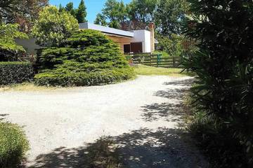 Gîte pour 4 personnes, avec terrasse et jardin à Entraigues-sur-la-Sorgue