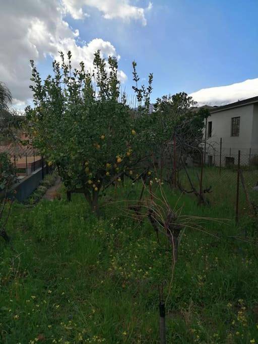 One-Bedroom House in Sant'Alfio, Sant'Alfio (comune)