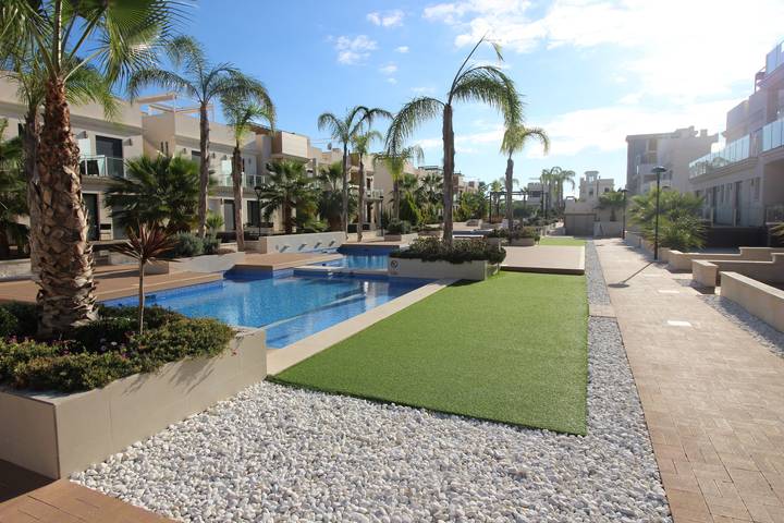 Bungalow für 4 Personen, mit Terrasse und Kinderpool in Alicante Provinz - 3