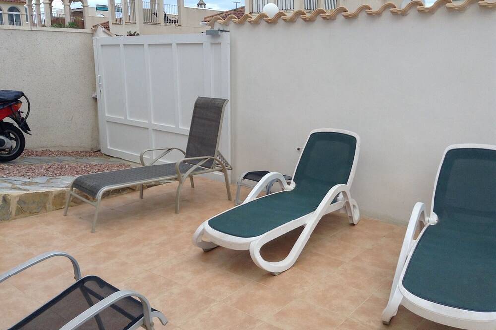 Fully licensed 3 bedroom 2 bathroom detached villa with private pool .  in Benimar, Rojales
