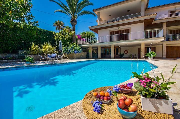 Ferienwohnung für 6 Personen, mit Pool und Terrasse - 1