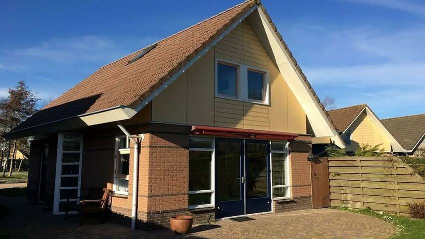 Bungalow für 6 Personen, mit Garten in Medemblik