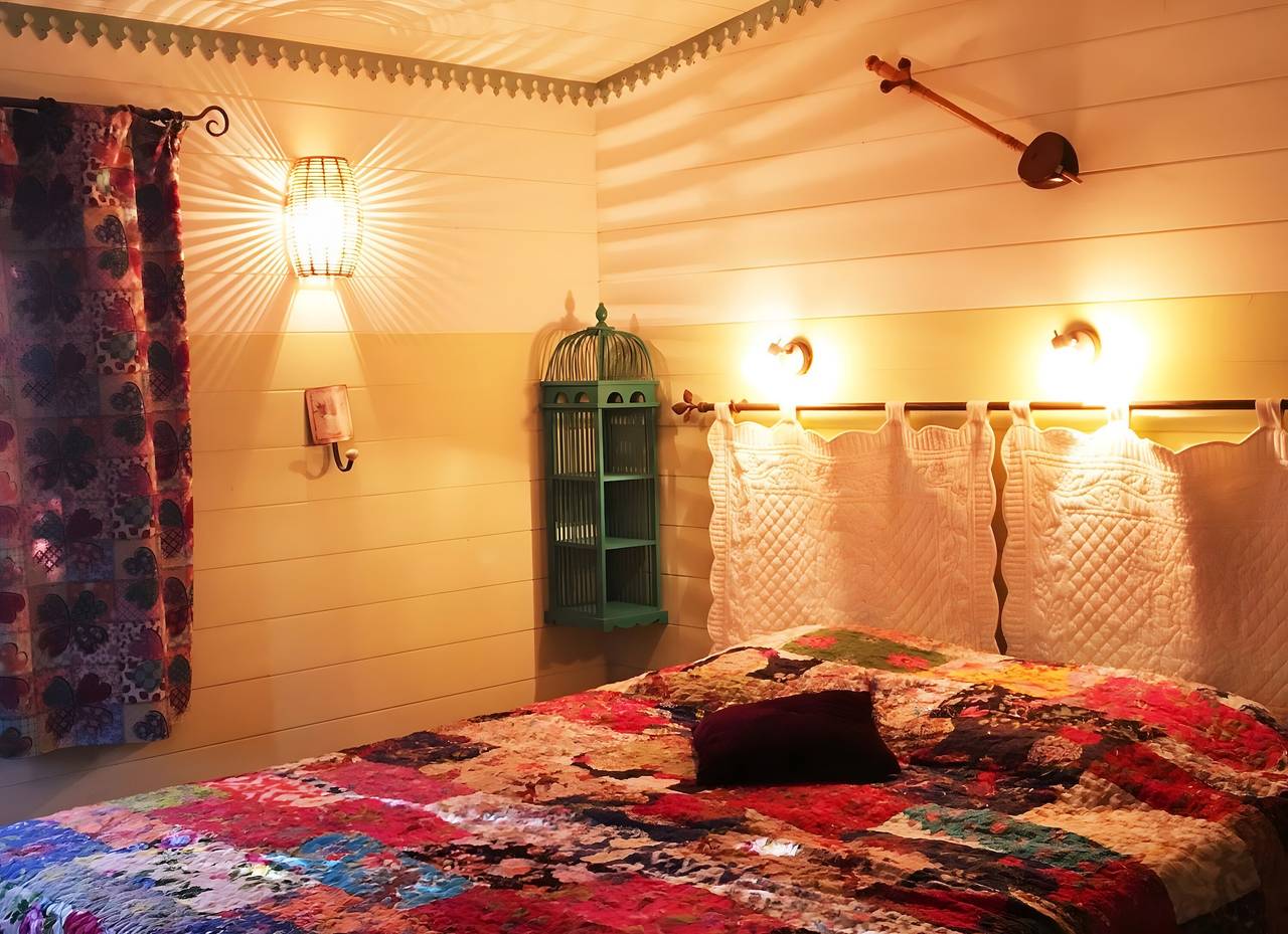 Encanto y confort en la naturaleza, toque bohemio con piscina y vistas espectaculares in Aniane, Región de Lodève