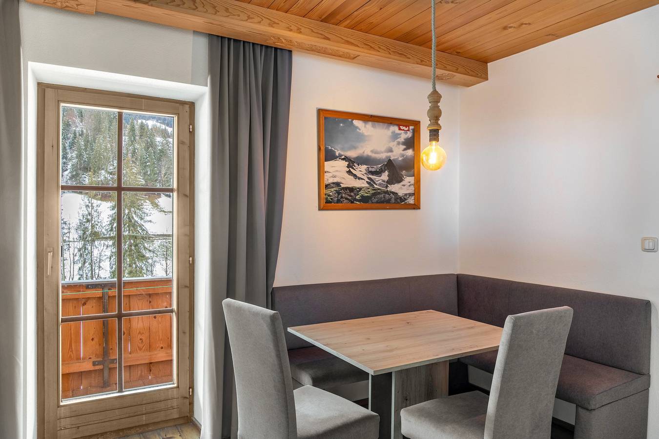 Ganze Wohnung, Ferienwohnung "Schwüwong - Apartment 23" mit Bergblick, Gemeinschaftsterrasse und Wlan in Hopfgarten im Brixental, Kaisergebirge