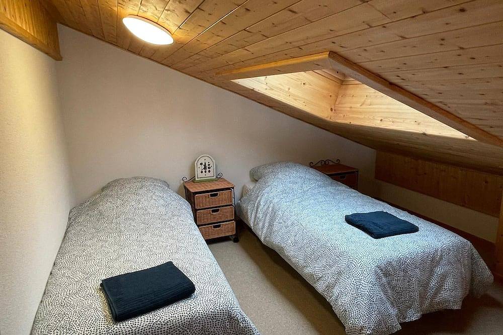 Apartamento entero, Apartment for 6 persons with magnificant lake view.  in Thollon-les-Mémises, Thonon-les-Bains region