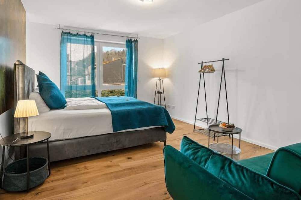 Ganze Wohnung, Lit Living: Luxury | Box Spring | Parken | 2 Br | in Hemsbach, Kurpfalz