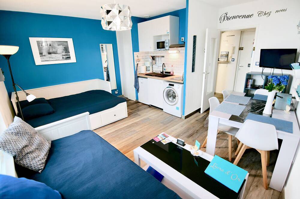 Ganze Wohnung, Studio-Eigenes Badezimmer-Meerblick in Brest, Brest und Umgebung