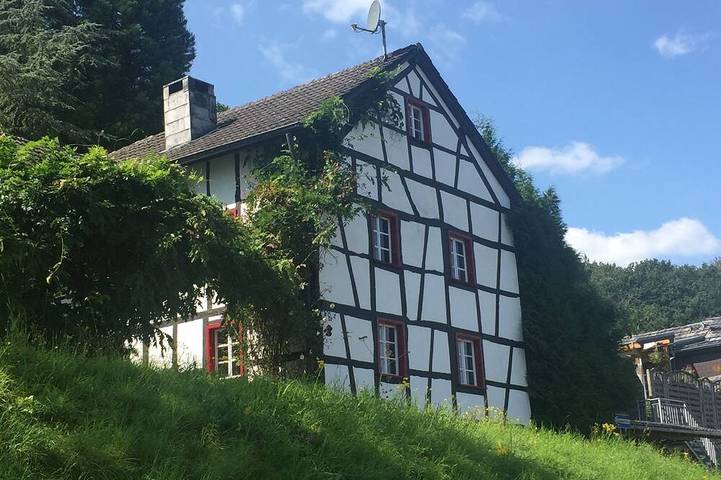 Ferienhaus für 8 Personen, mit Terrasse und Garten, mit Haustier in Simmerath - 2