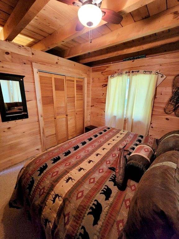 1. Conn. See, Bootsanleger vor Eigentum, King Size-Betten, große Terrasse, Weber Grill in Pittsburg (NH), Coös County