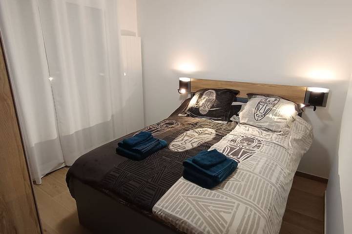 Gîte pour 4 personnes, avec terrasse à Mouroux