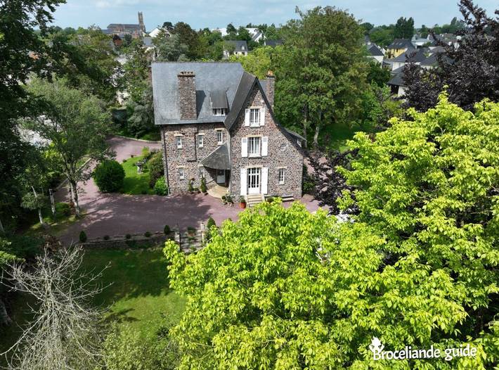 Location de vacances pour 2 personnes, avec jardin à Montauban-de-Bretagne - 4