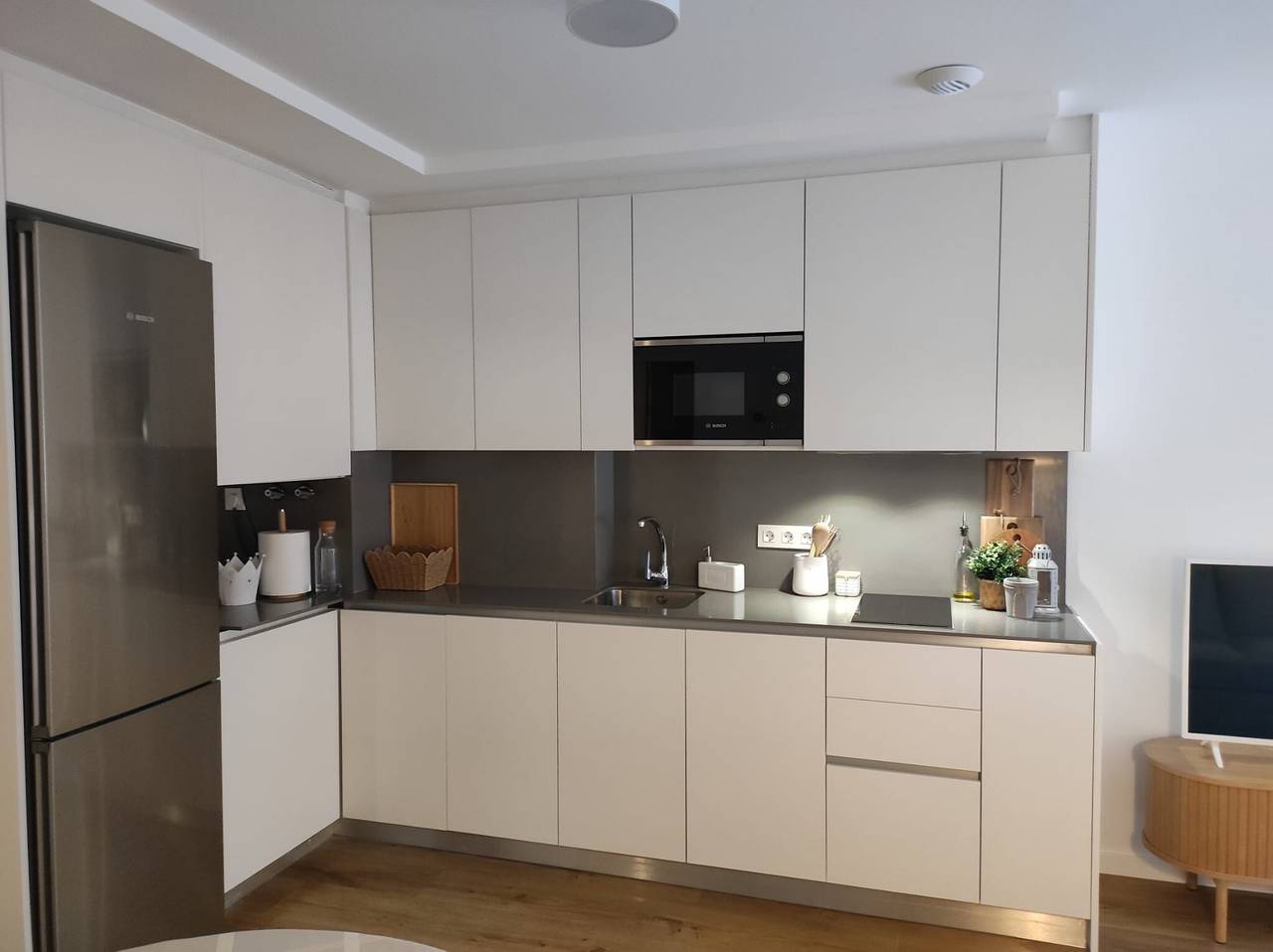 Appartamento intero, Appartamento 'Vistasur A Pie De Pista S Nevada' con Vista Montagna e Wi-Fi in Sierra Nevada Ski Resort, Monachil