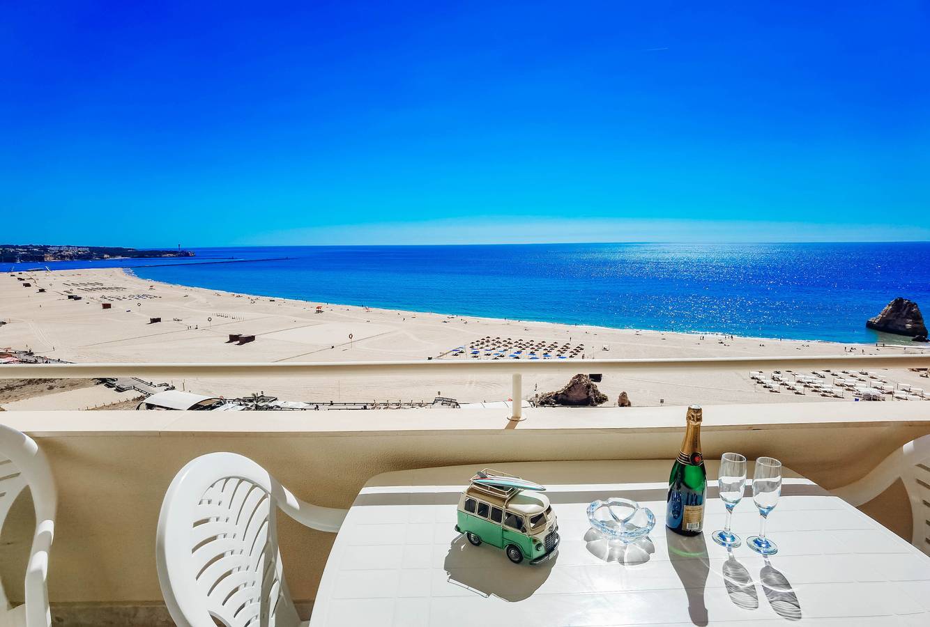 Ganze Wohnung, Apartamento Praia Rocha Varandas Lotus in Praia da Rocha, Portimão