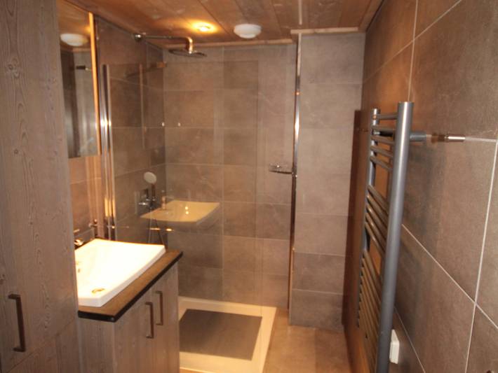 Gîte pour 8 personnes, avec piscine à Villard-sur-Doron - 3