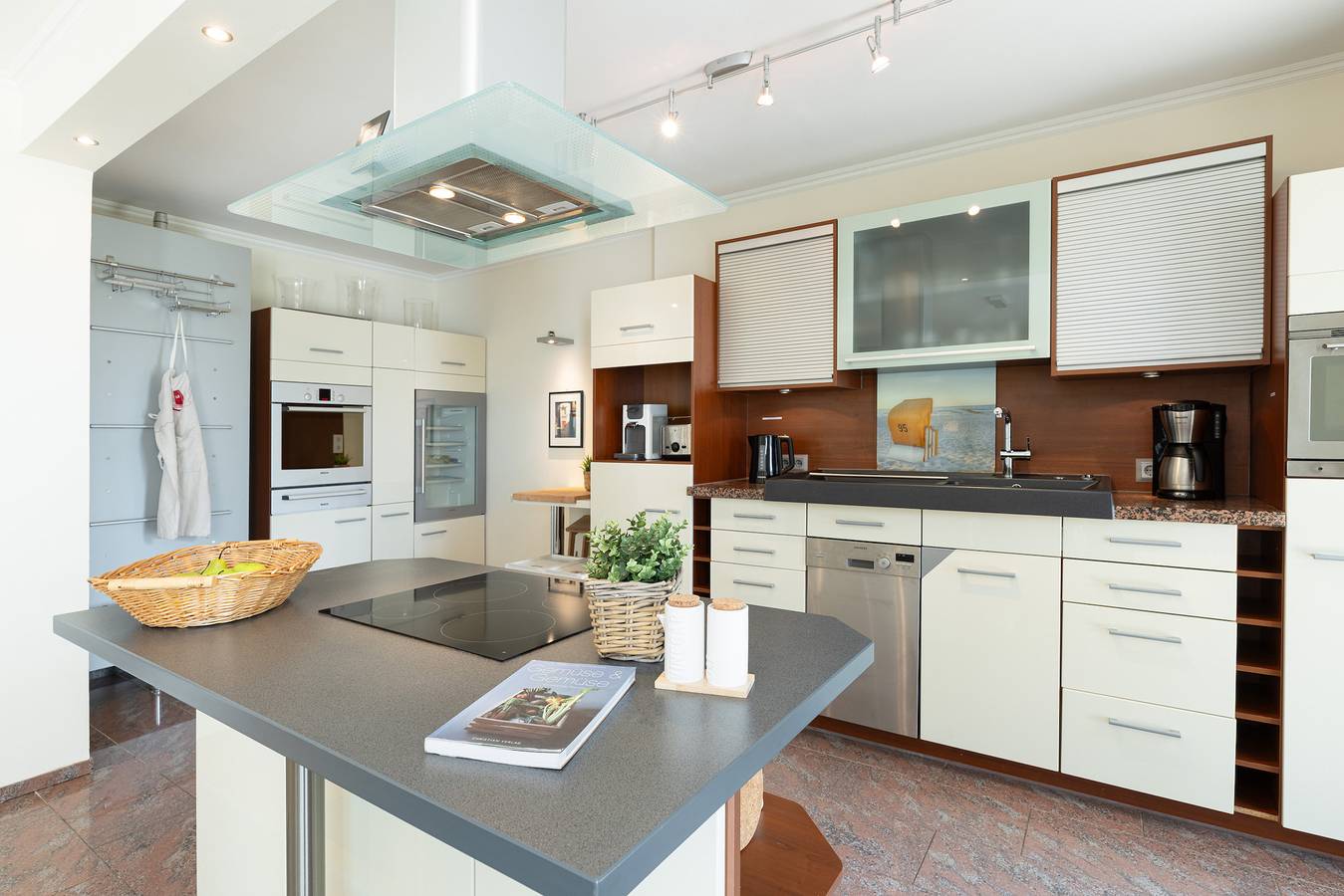 Ganze Ferienwohnung, Hohrott 17 Villa Bellevue I in Kieler Förde, Heikendorf