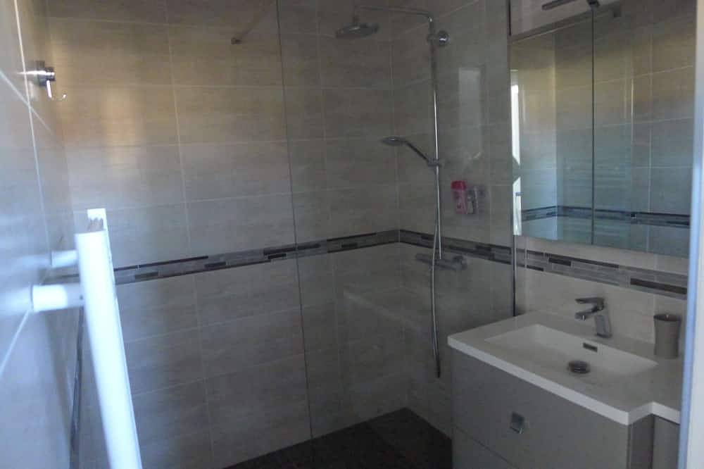 Appartement entier, Apt Neuf 2 Pieces Classe 1* Par Provence Tourisme -Vue Imprenable Sur Mer in Sausset-les-Pins, Côte méditerranéenne (France)