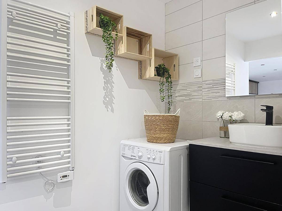 Appartement entier, One-Bedroom Apartment in Rivesaltes, Côte méditerranéenne (France)
