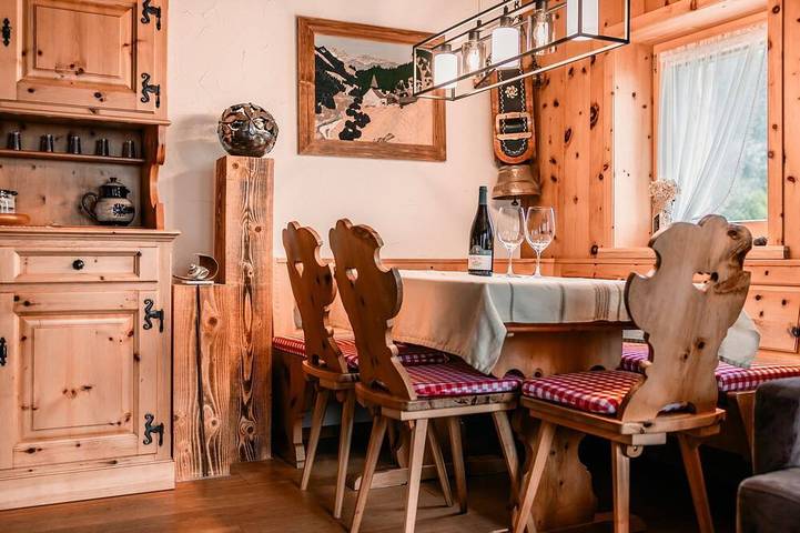 Gîte pour 5 personnes, avec Balcon à Malans