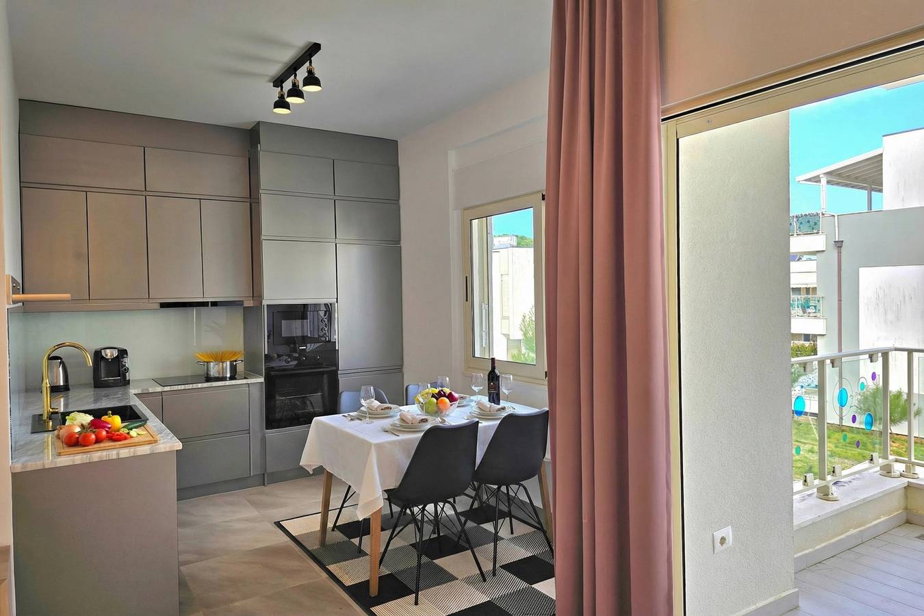 Ganze Wohnung, Perla Resort Holiday Homes 144 in Ishëm, Albanien