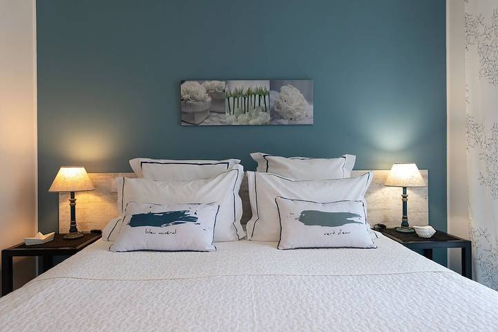 Gîte pour 2 personnes, avec terrasse ainsi que jardin et jacuzzi dans Plage Trenez - 2