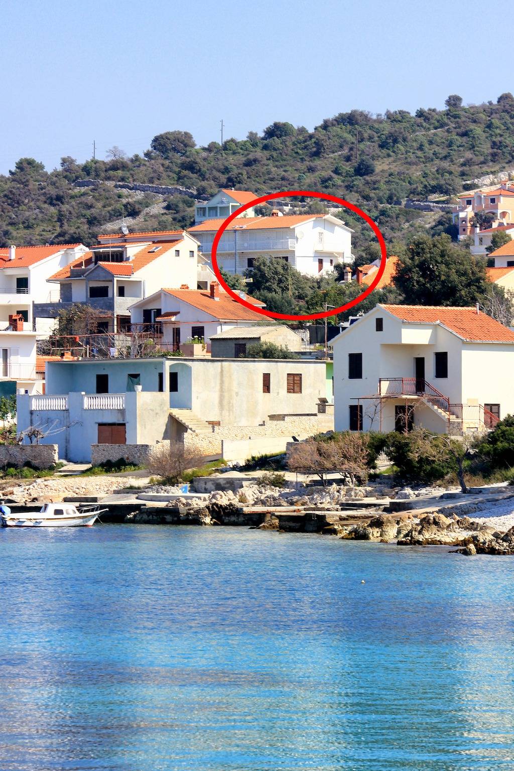 Ganze Wohnung, 3-Zimmer-Ferienwohnung mit Balkon und Meerblick Kanica, Rogoznica -b in Kanica, Razanj