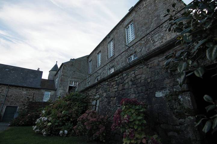 Château pour 3 personnes, avec jardin dans la Manche - 3