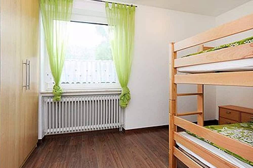 Ganze Wohnung, Ferienwohnung Lulu Meinders - Haus Hafenromantik in Neuharlingersiel in Neuharlingersiel, Nordseeküste