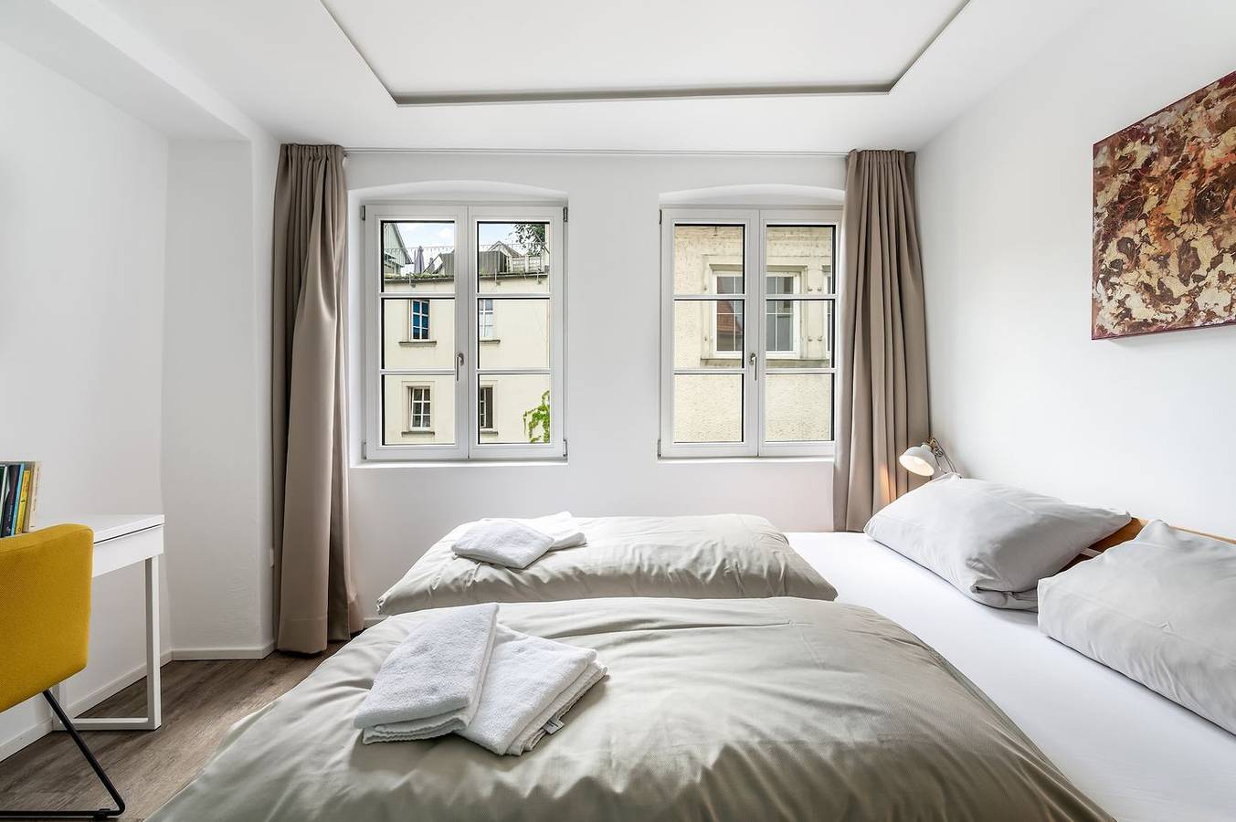 Ganze Wohnung, Ferienwohnung Metta - hochwertig sanierter Altbau mit Terrasse auf der Insel in Lindau, Bayerisch Schwaben
