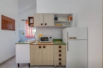 Ferienwohnung für 4 Personen in Rogoznica, Šibenik-Knin, Bild 3